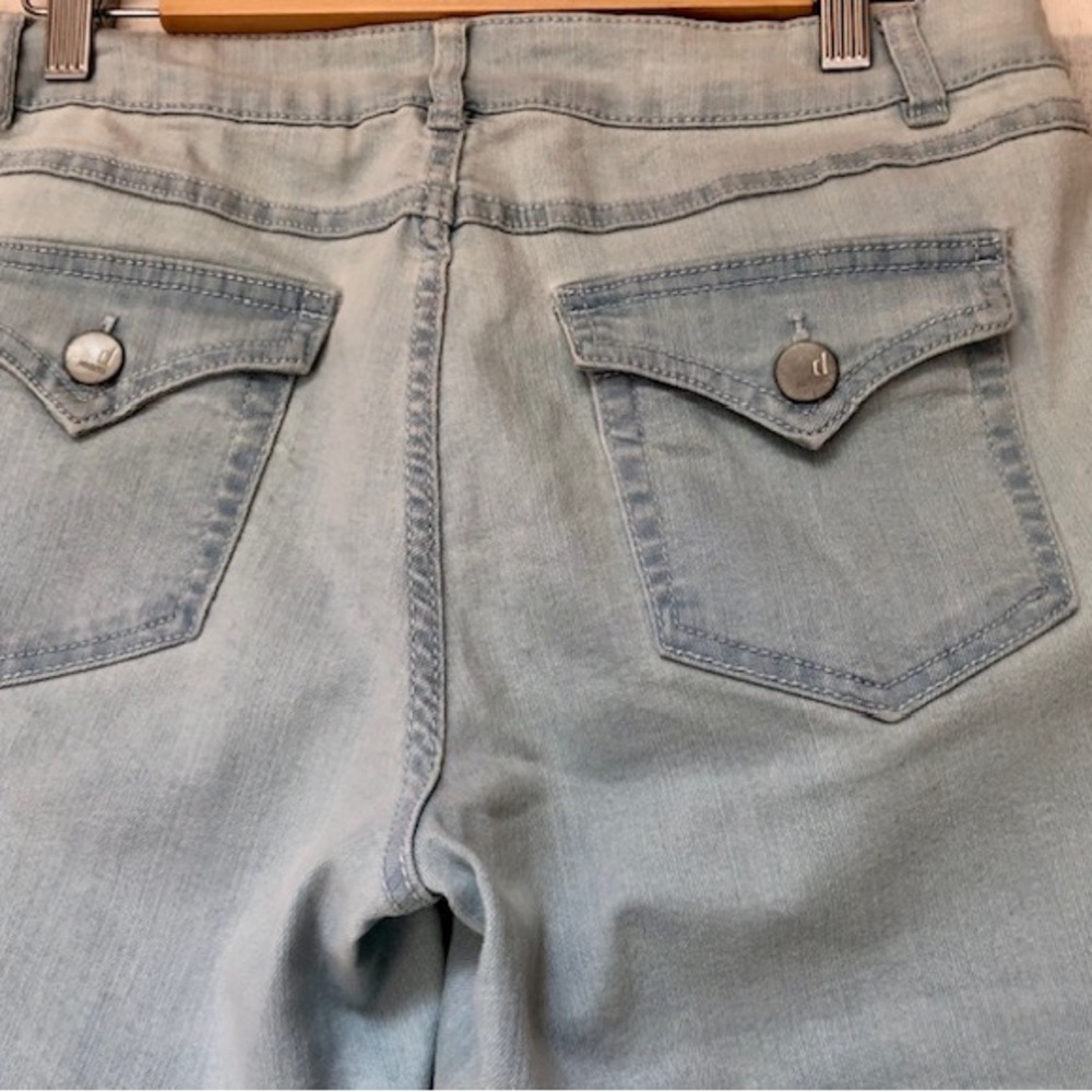 D Jeans,light washed blue,skinny capri jeans.Size 10 - Picture 9 of 11